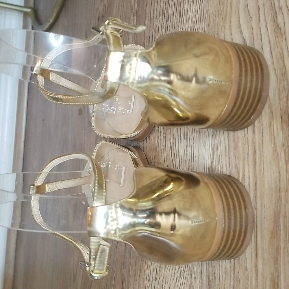 Nine West Womens Gild Metallic Closed Toe Ankle Strap Shoes Size 8M - Picture 3 of 12